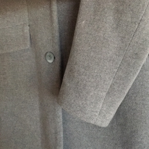 Coat - Picture 5 of 7